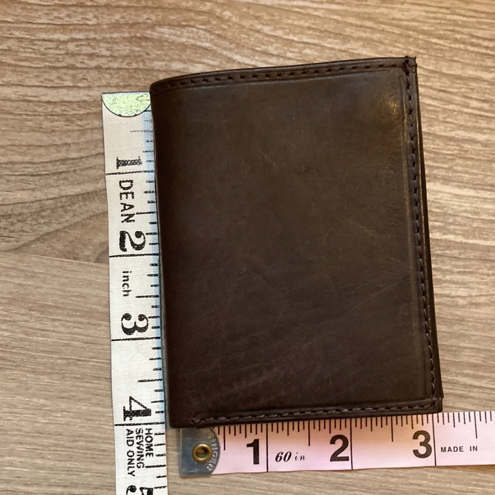 Leather hand craft bifold wallet card key chocolate brown NWOT
